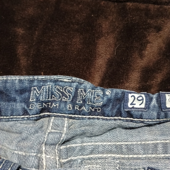 Miss Me Jeans size 29 waist and 31 long boot cut - Picture 1 of 8